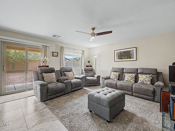 3rd image of 37351 W AMALFI Avenue