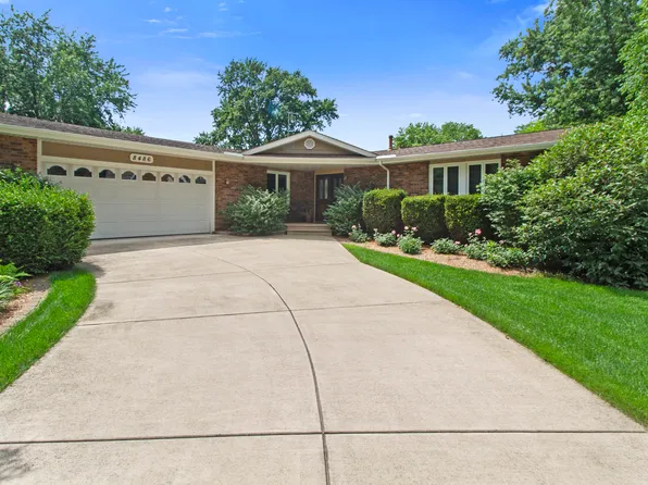 8486 Porter Pl, Crown Point, IN 46307