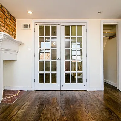 Rented by Nooklyn NYC LLC | media 2