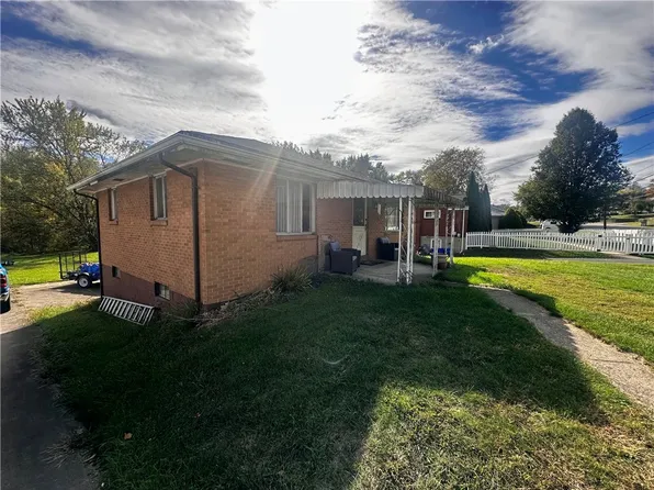 750 Weirich Ave, Washington, PA 15301