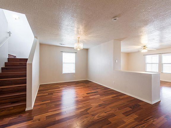 5th image of 8401 Casa Gris Ct NW