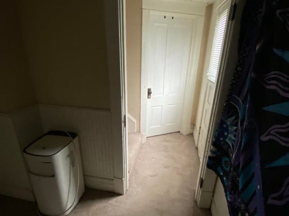 salem-oregon-80487815 picture