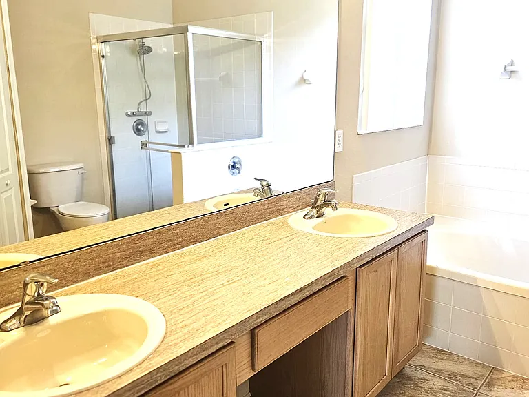 9935 Shadow Creek Dr — Photo 21