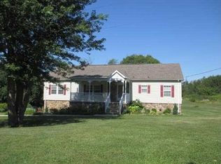 1422 Sessi Rd, Latrobe, PA 15650