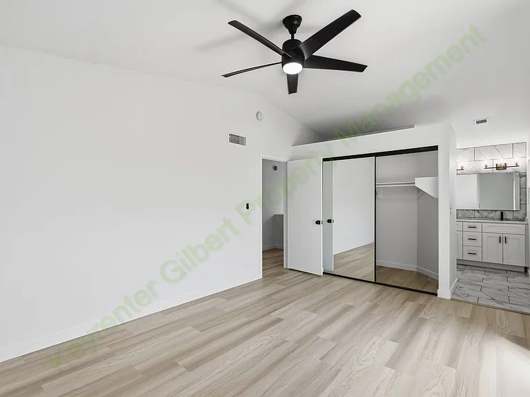 5435 E Elmwood St — Photo 29