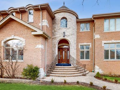 1912 Robincrest Ln, Glenview, IL, 60025