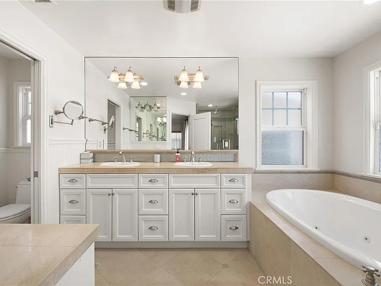 3306 Highland Ave — Photo 35