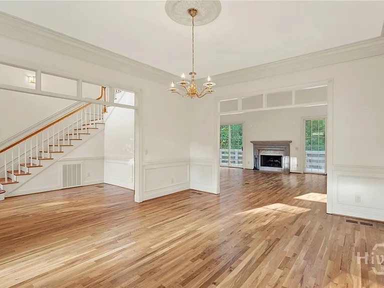 2 Wakefield Pl — Photo 13
