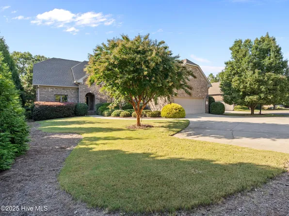 3 Victoria Way, Pinehurst, NC 28374