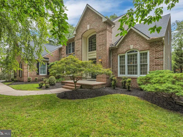 7 Bradford Ct, Medford, NJ 08055