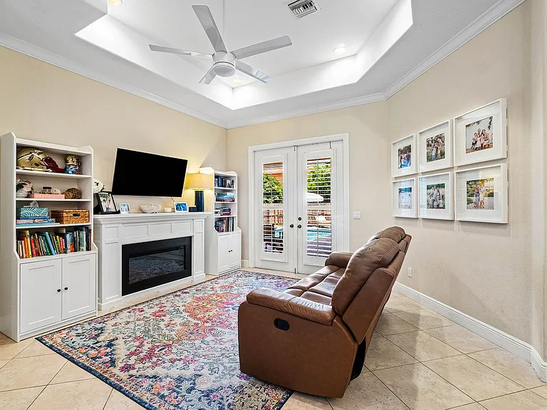 3461 SW Funtuna St — Photo 9