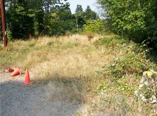 1124 Edwards Ct E, Port Orchard, WA 98366