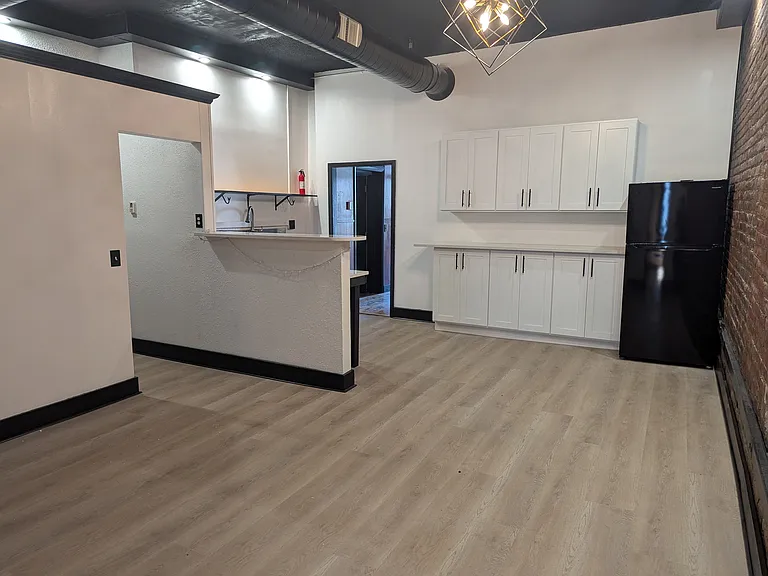 136 Court St #2 — Photo 3