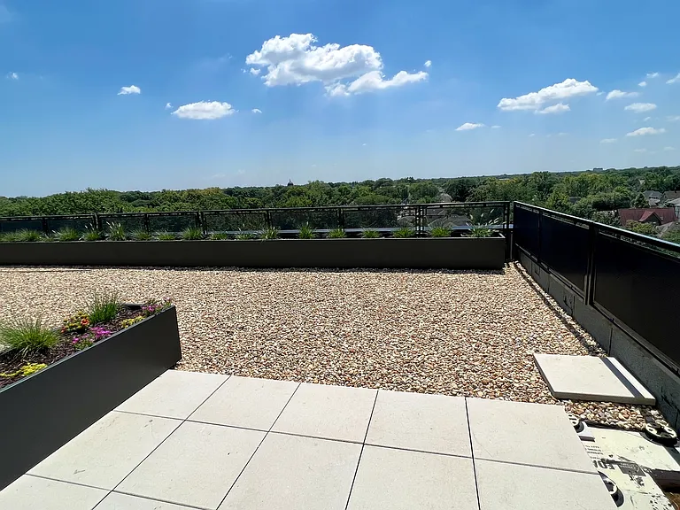 703 Madison St #526 — Photo 17