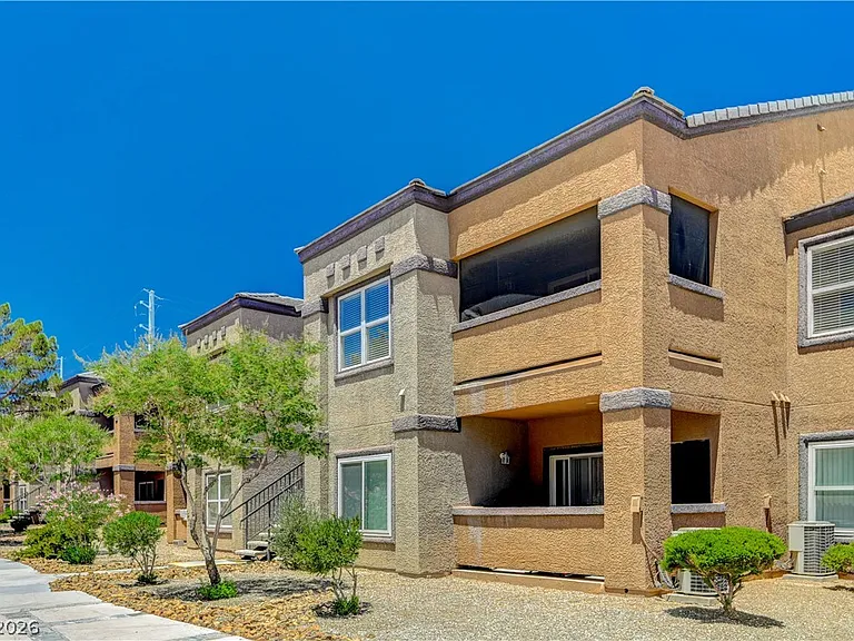 6650 W Warm Springs Rd #2034 — Photo 2