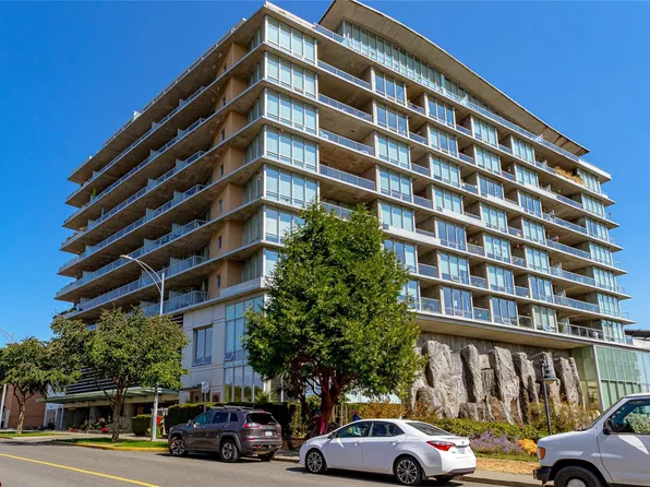 160 Wilson St #810, Victoria, BC V9A 7P9