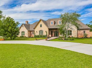 17976 Ranch House Rd, College Station, TX 77845