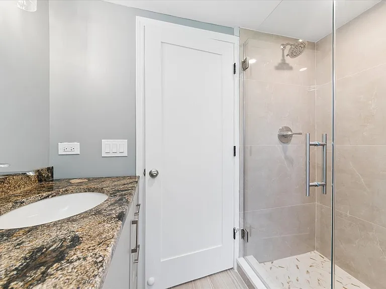 61 Miller Rd — Photo 10