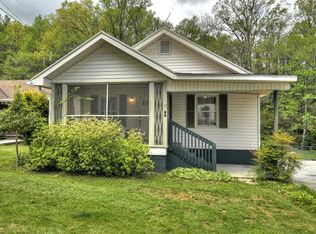 26 Hillcrest Dr, Mc Caysville, GA 30555