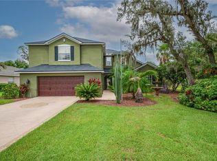 2712 Spring Meadow Dr, Plant City, FL 33566