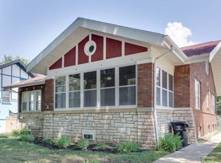 4 Berenz Pl, Bloomington, IL 61701