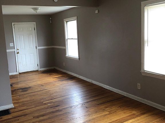 2nd image of 1224 E 26th Ave