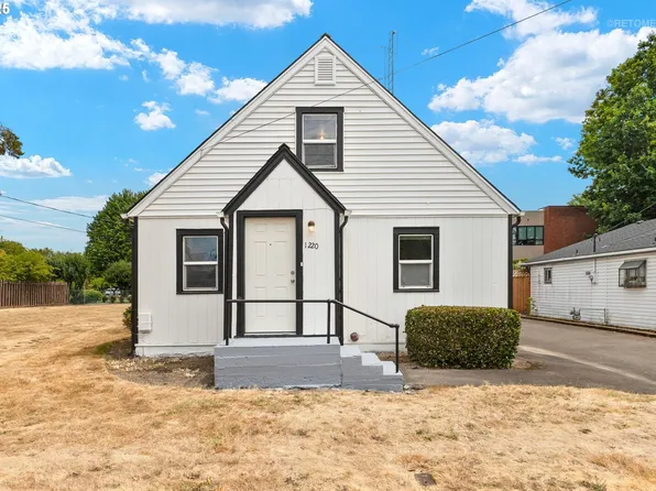 1220 SW Melrose Ave, McMinnville, OR 97128