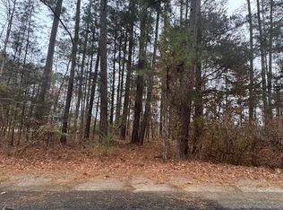 5 Hawthorne Dr, Bracey, VA 23919