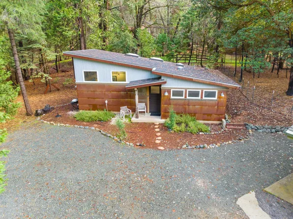11851 Banner Ct #A, Nevada City, CA 95959
