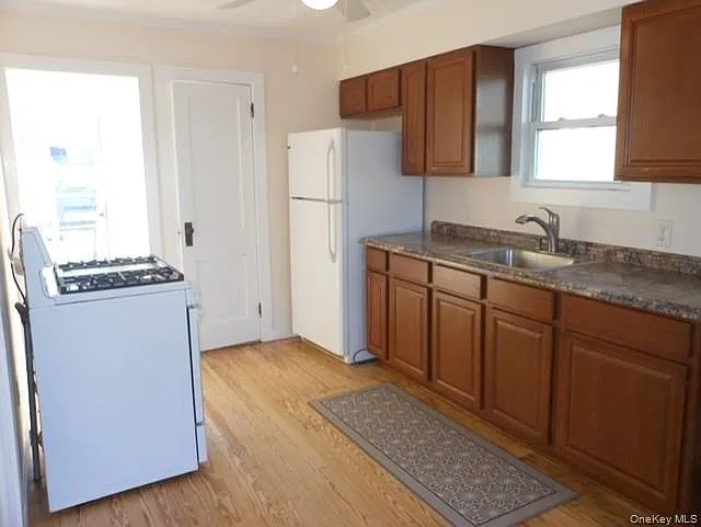 1 bed, 1.0 bath, 568 sqft, $2,400 — Photo 3