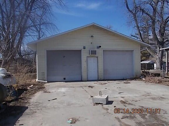 5th image of 530 Benson St