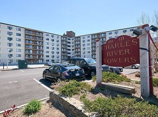 151 Coolidge Ave #415, Watertown, MA 02472