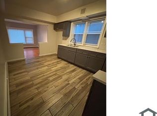 5737 W 63rd Pl #1, Chicago, IL 60638