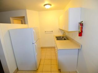 421 Stanwood St APT 4, Kalamazoo, MI 49006