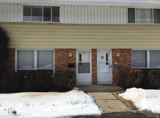 205 River Ln APT 2, Loves Park, IL 61111