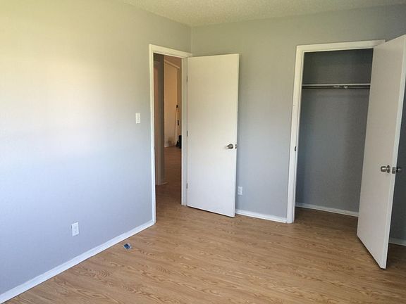 one of the two bedrooms - fits a queen size bed easily