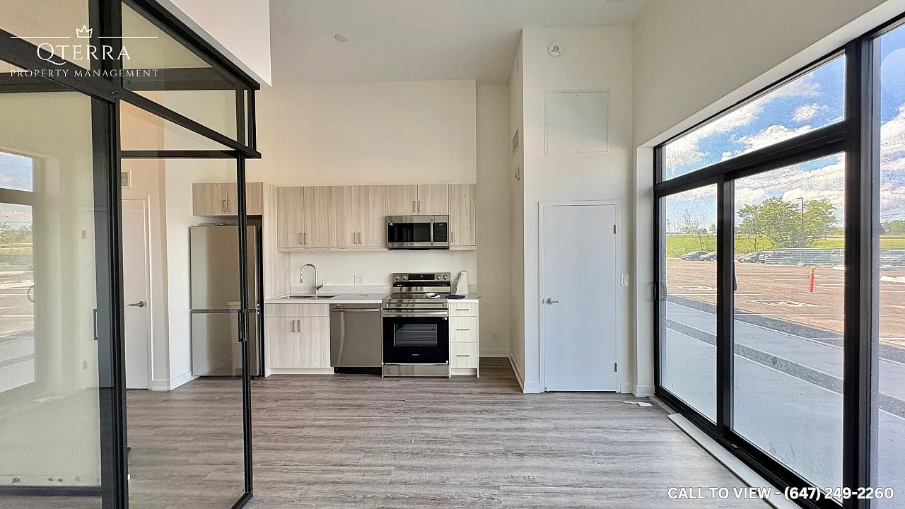 1 bed, 570 sqft, $1,699 — Photo 3