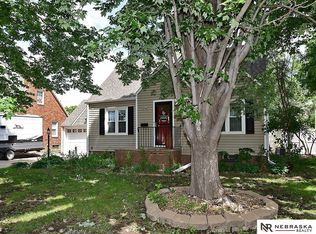 1716 Lincoln St, Beatrice, NE 68310