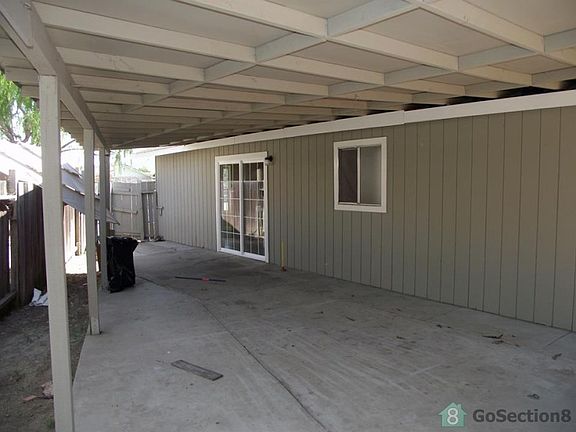 5th image of 455 Lincoln Ct