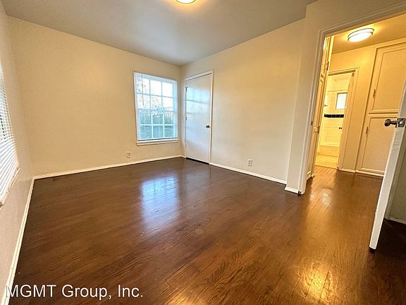 5th image of 5959 Cahuenga Blvd Unit B