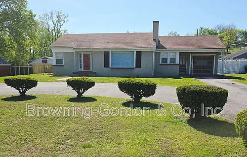 328 E Thompson Ln Photo 1