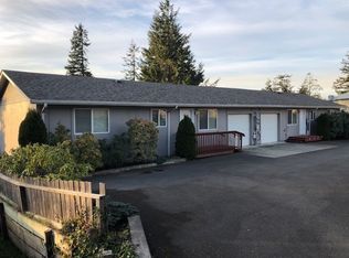2044 & 2046 Thompson Rd #2044, Coos Bay, OR 97420