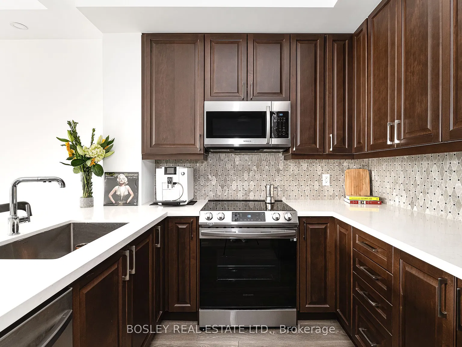 1 bed, $2,500 — Photo 3
