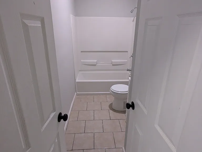 2850 Pennsylvania Ave #2F — Photo 10
