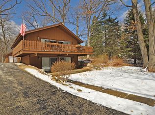 1220 Sheridan Rd, Winthrop Harbor, IL 60096