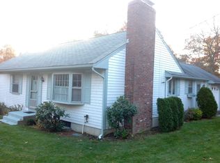 29 Padlock Ln, Centerville, MA 02632