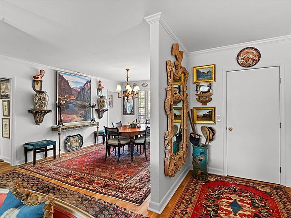 3rd image of 1718 Madison Rd APT 14