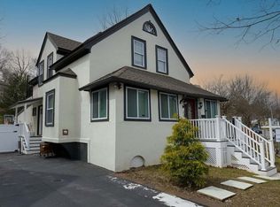 21 Englewood Ave, Worcester, MA 01603