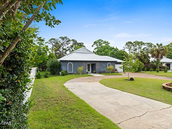 2nd image of 1105 Redfish Cir
