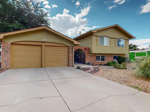 2101 Eastridge Dr NE, Albuquerque, NM 87112